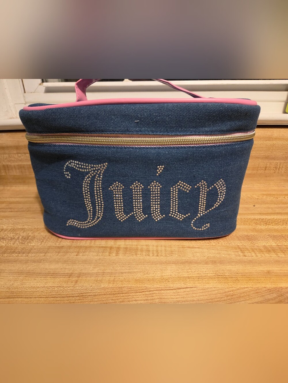 Juicy Couture NWT Denim Zip Top Handle Cosmetic Case